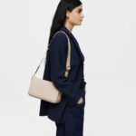 Bandolera mediana beige TOUS La Rue New - Imagen 5