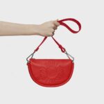 Bandolera mediana de piel roja TOUS Miranda - Imagen 5