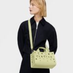 Shopper mediano Amaya verde TOUS MANIFESTO CUT - Imagen 5