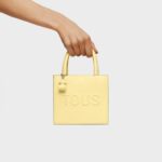 Bolso mini cube amarillo claro TOUS Brenda - Imagen 6