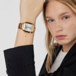 Reloj analógico con brazalete de acero IPG dorado Karat Squared - Imagen 4