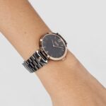 Reloj analógico con brazalete de acero IP gris y acero IPRG rosado S-Band - Imagen 4