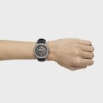 Reloj analógico automático con caja de titanio y brazalete de caucho negro TOUS Now - Imagen 6