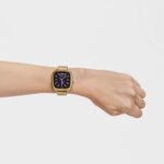 Reloj smartwatch con brazalete de acero IPG dorado D-Connect - Imagen 6