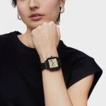 Reloj smartwatch con brazalete de acero IP negro D-Connect - Imagen 4