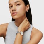 Reloj analógico S-Mesh de acero - Imagen 4