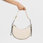 Bolso de hombro mediano beige TOUS Brenda - Imagen 5