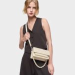 Bandolera pequeña Audree beige TOUS Greta - Imagen 4
