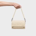Bandolera pequeña Audree beige TOUS Greta - Imagen 5