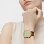 Reloj digital con brazalete de acero IPG dorado y caja con leds D-BEAR - Imagen 3