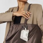 Mini colgante beige con bolsa interior TOUS Cecilia - Imagen 6