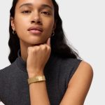 Reloj analógico con brazalete de malla milanesa de acero dorado Mini Mesh - Imagen 4