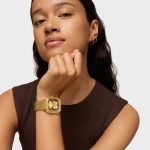 Reloj analógico con brazalete de acero dorado D-Bear Party - Imagen 4